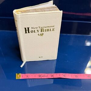 White Mini New Testament Holy Bible